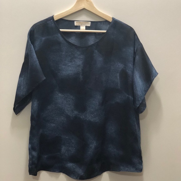 MICHAEL Michael Kors Tops - MIchael Kors Silk Blouse❤️